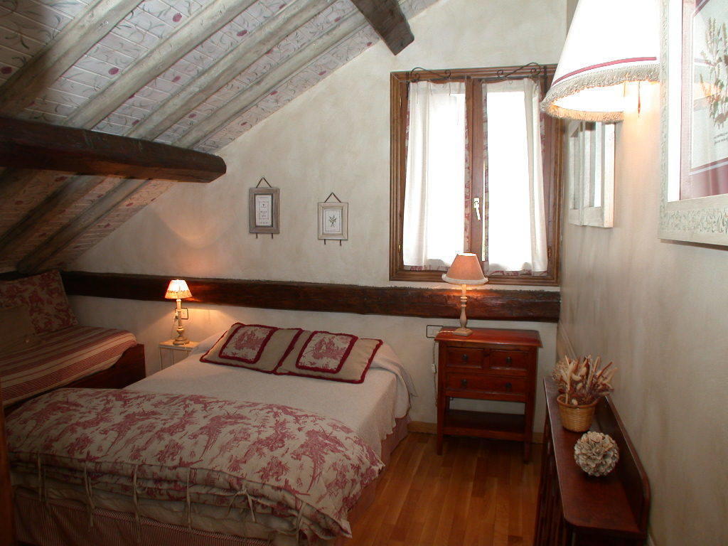 Hotel Casa Frauca Sarvise Room photo