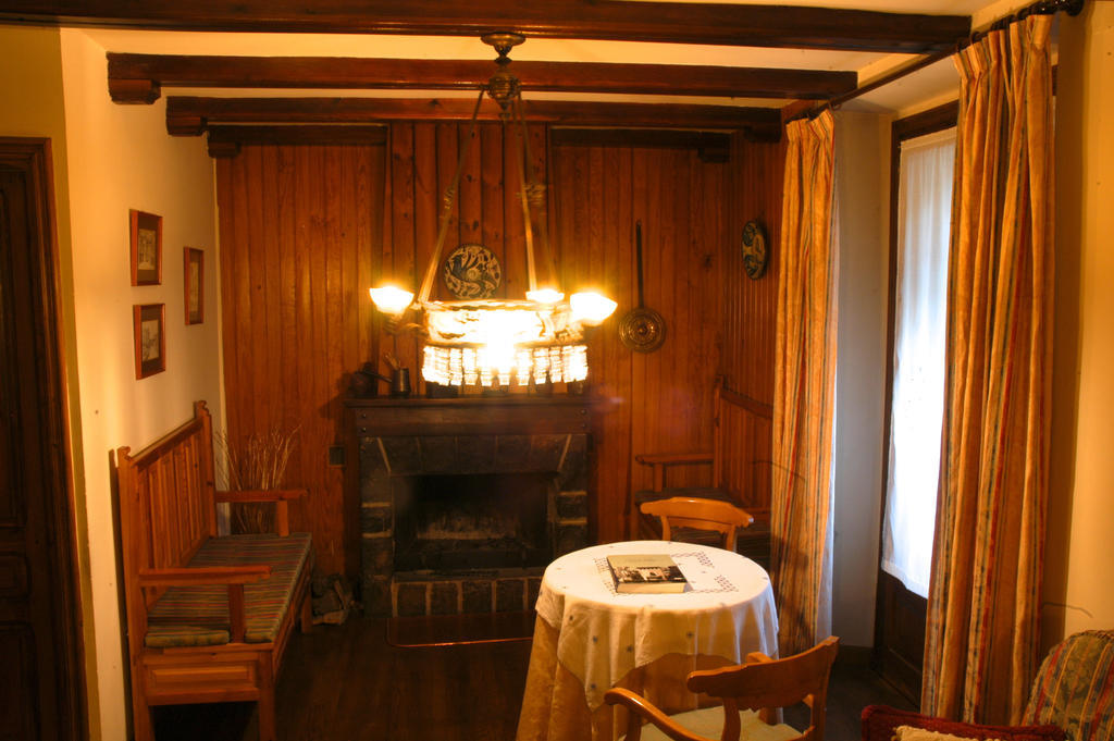 Hotel Casa Frauca Sarvise Exterior photo